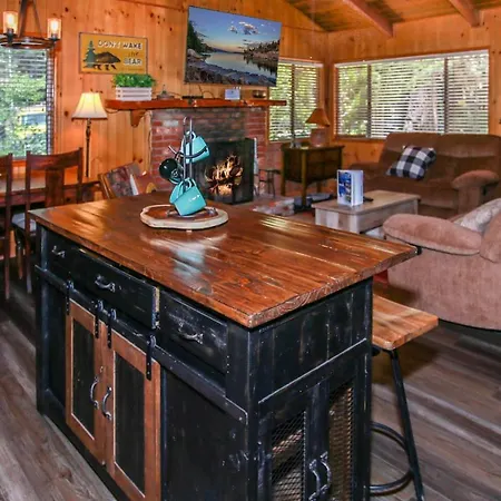 Little Big Pine - Perfect, Stylish Cabin Near The Lake With A Great Deck
